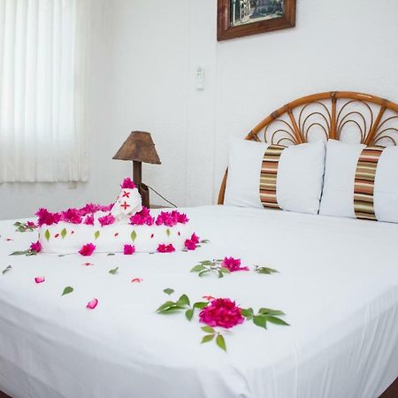 Villa Lupita Zihuatanejo Kültér fotó